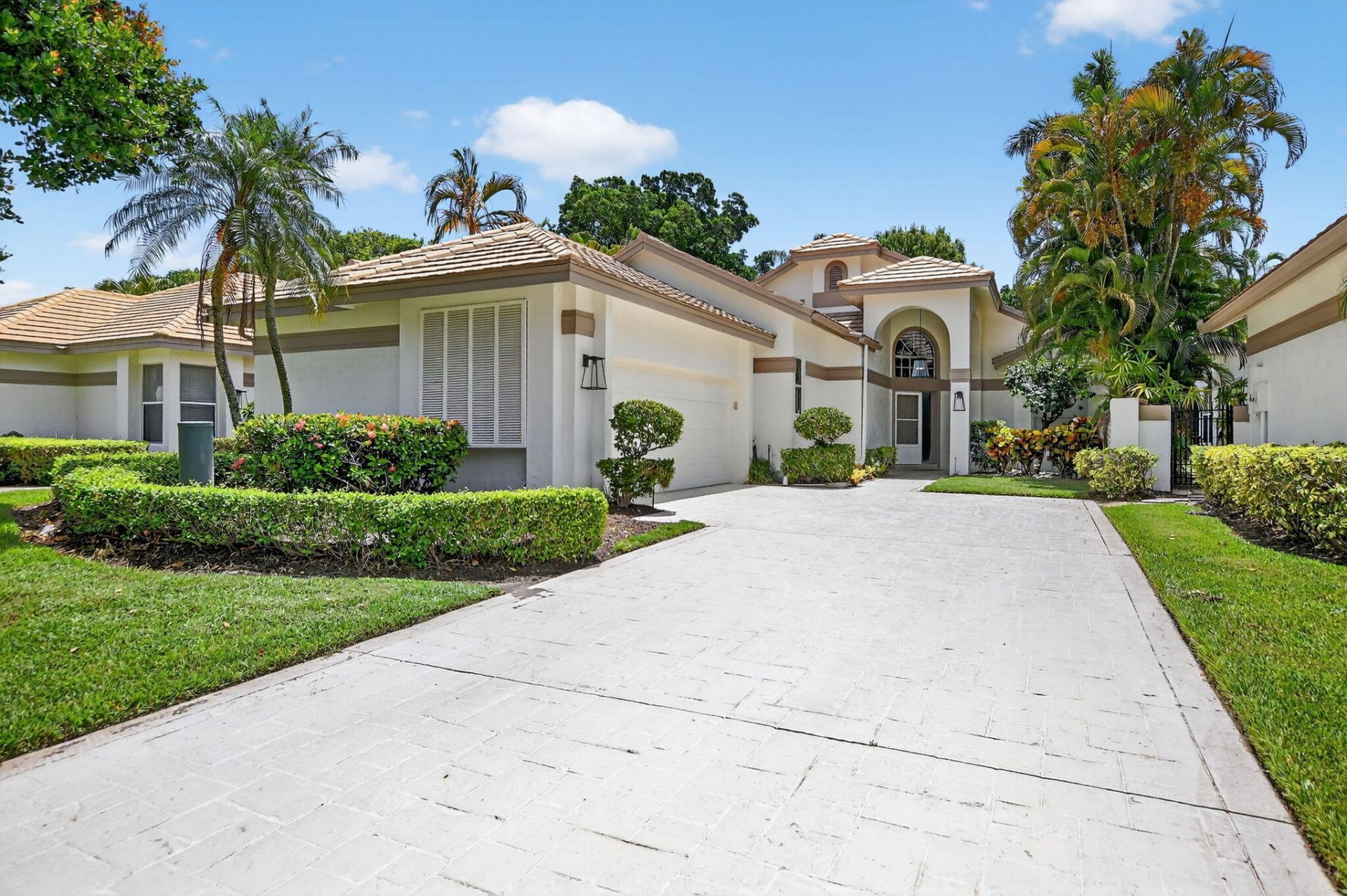 5326 NW 21st Avenue, Boca Raton, FL 33496 Main Photo