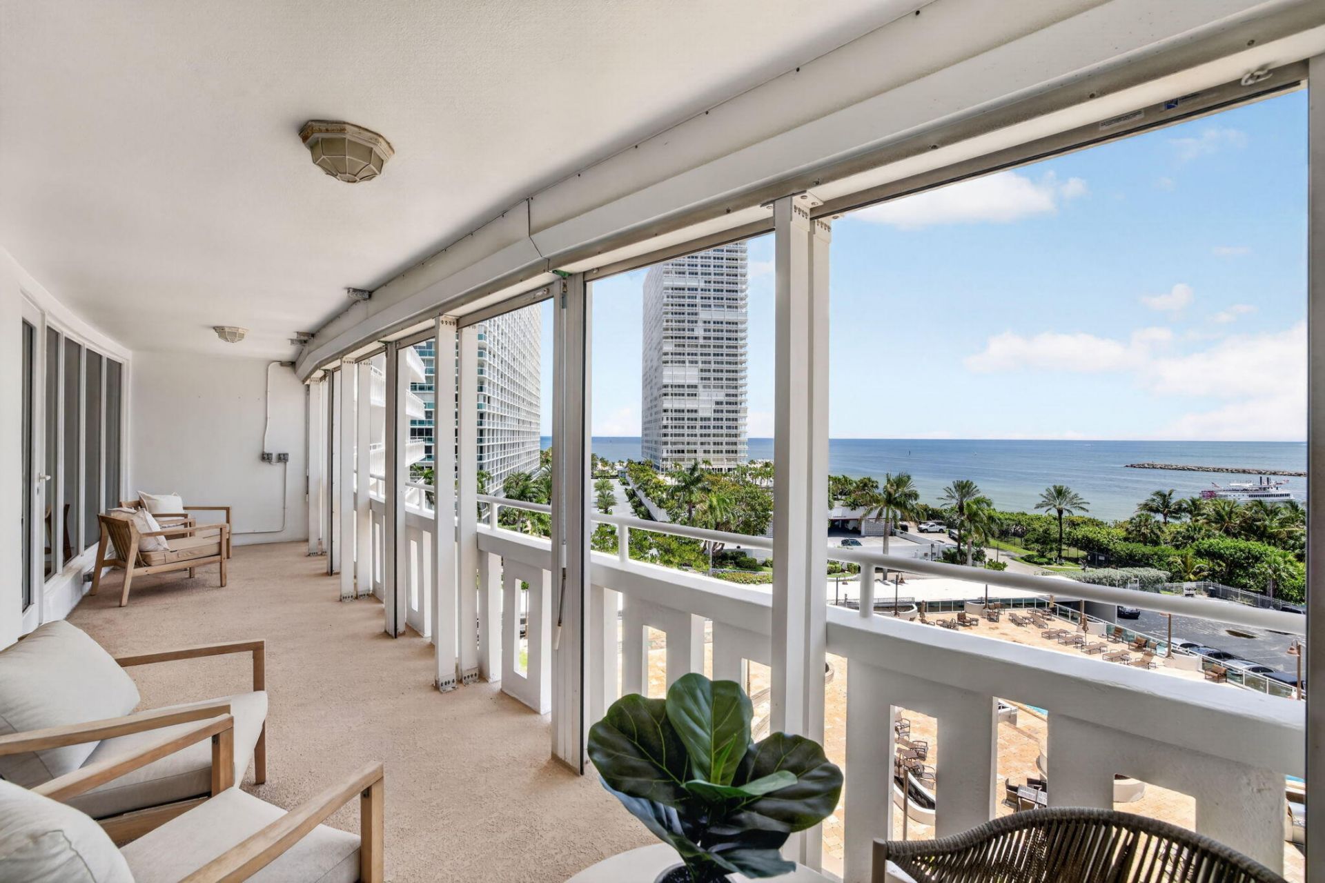 2000 S Ocean Drive, Unit 706, Fort Lauderdale, FL 33316 Photo