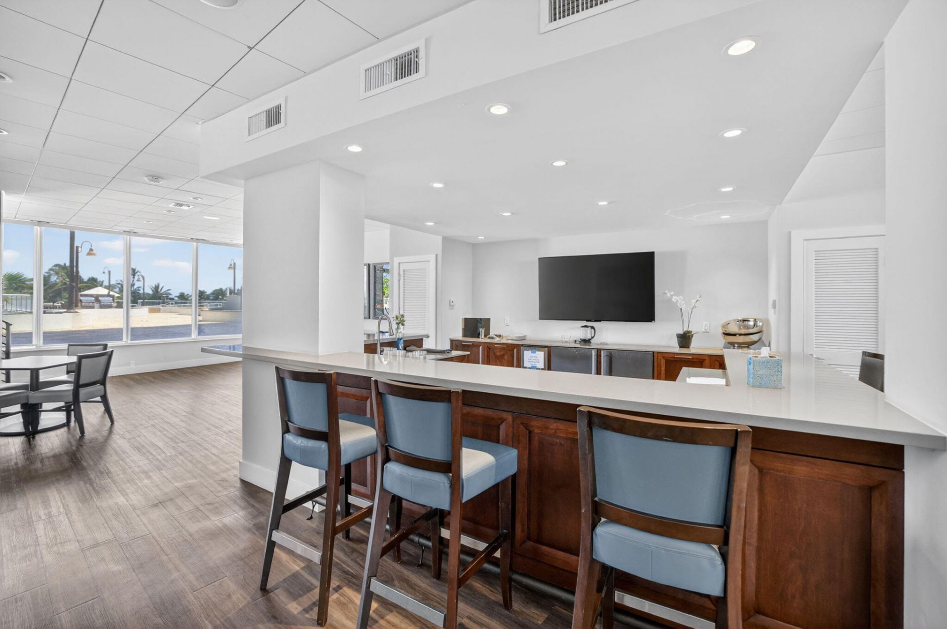 2000 S Ocean Drive, Unit 706, Fort Lauderdale, FL 33316 Photo