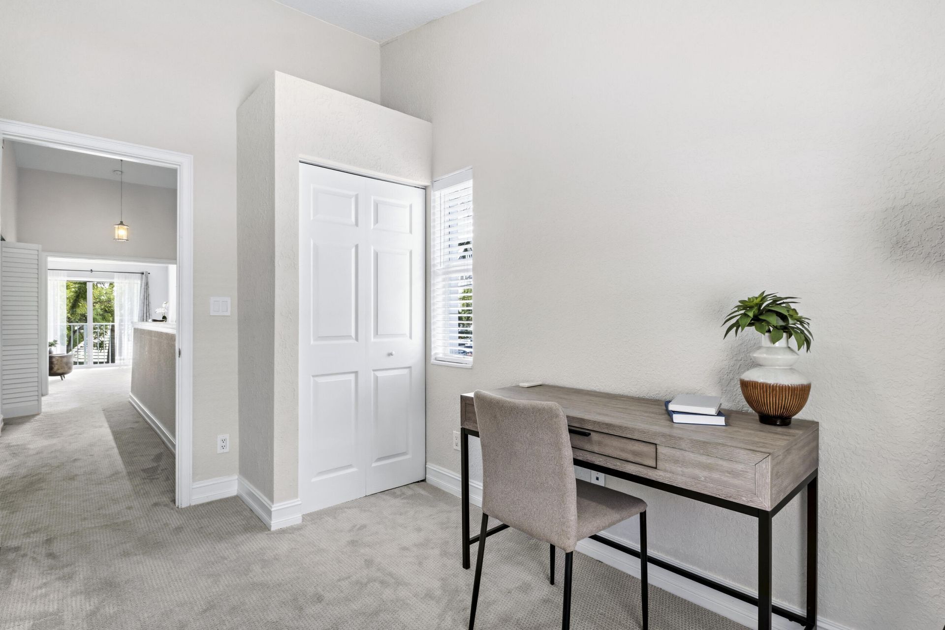 1741 NE 4th Avenue, Unit F5, Fort Lauderdale, FL 33305 Photo