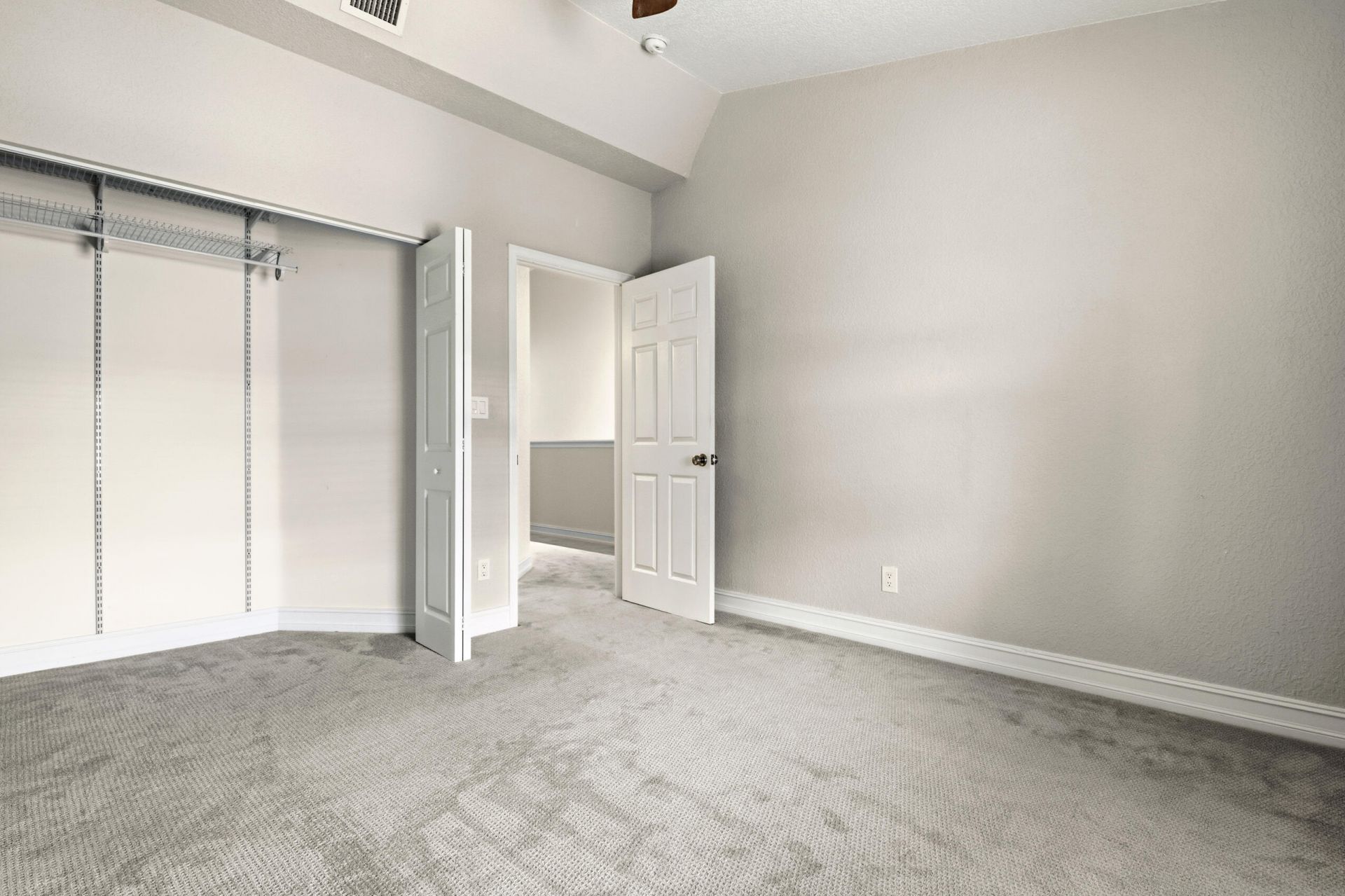 1741 NE 4th Avenue, Unit F5, Fort Lauderdale, FL 33305 Photo