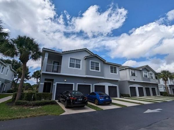 3075 Grandiflora Drive, Greenacres, FL 33467