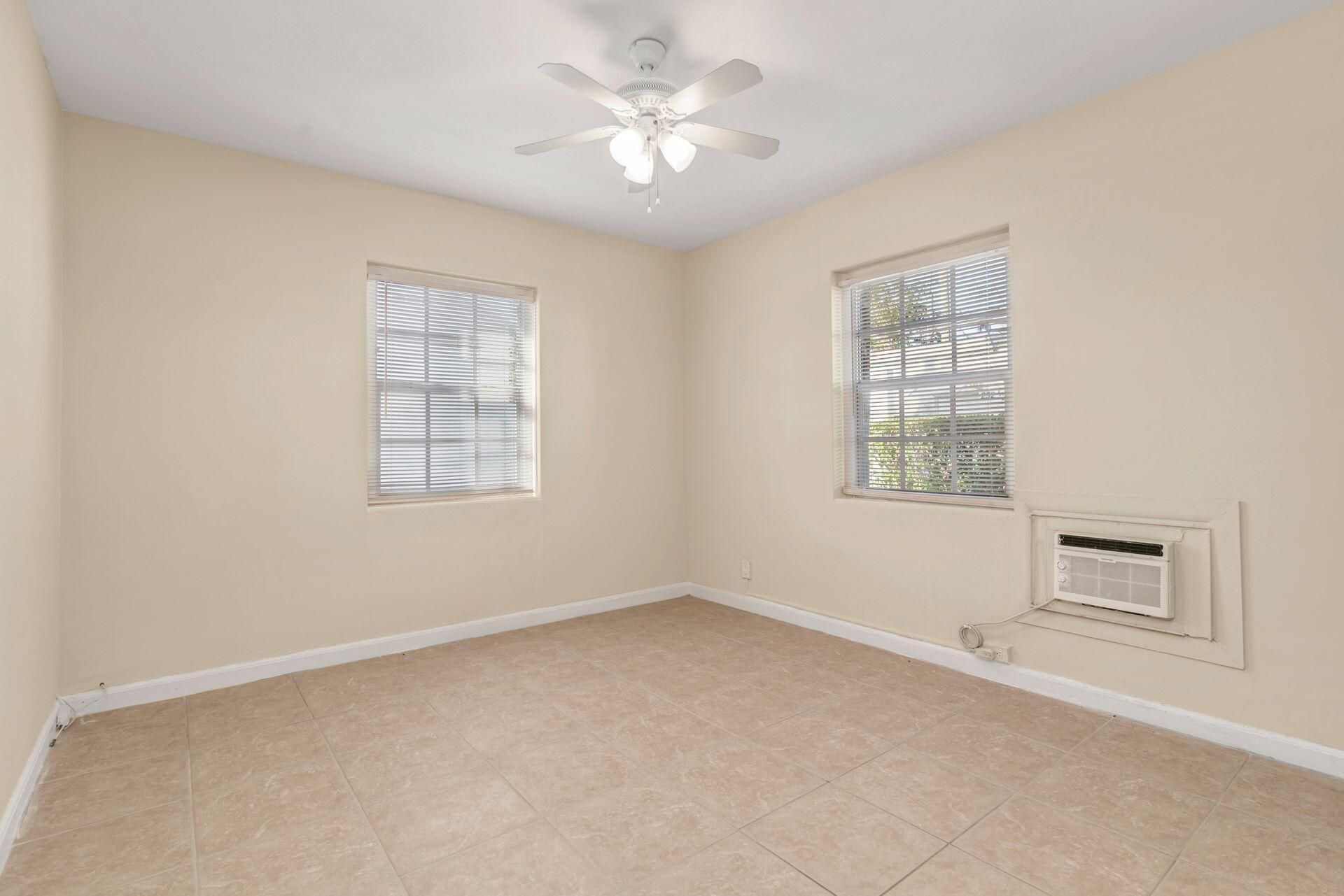230 Conniston Road, West Palm Beach, FL 33422 Photo