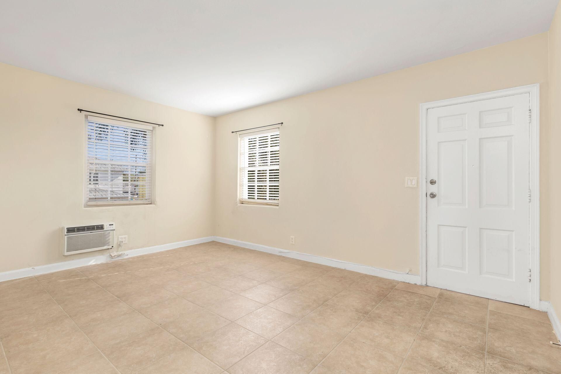 224 Conniston Road, West Palm Beach, FL 33422 Photo