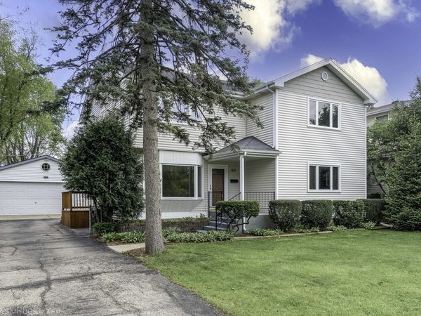 511 W Palatine Road , Palatine, IL 60067