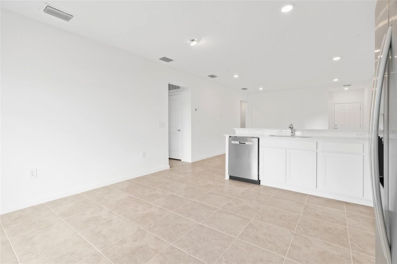 6560 Silverstar Drive, Sarasota, FL 34240 Photo