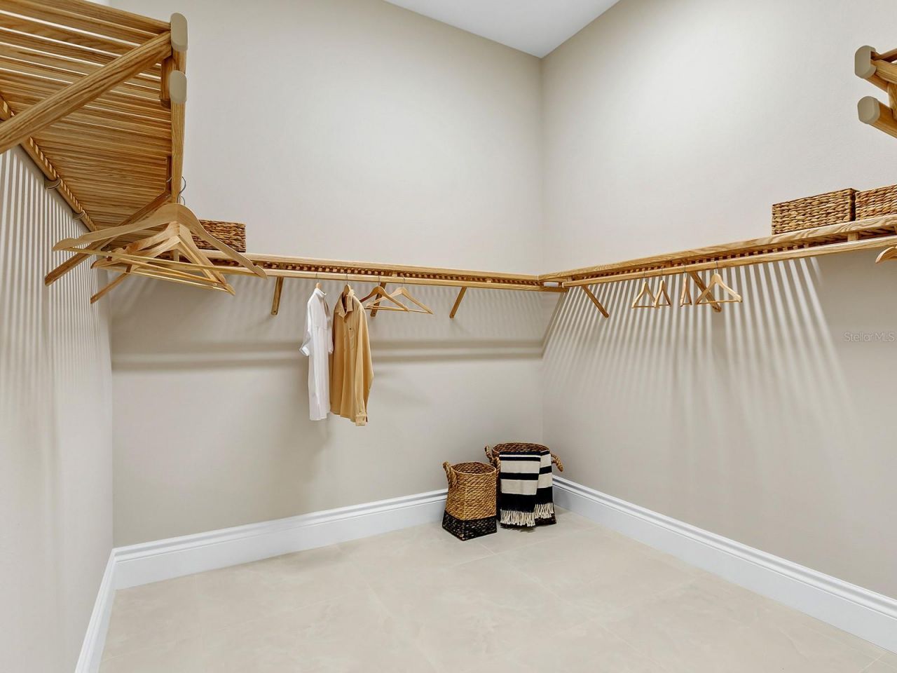 572 Blue Shell Loop , Sarasota, FL 34240 Photo