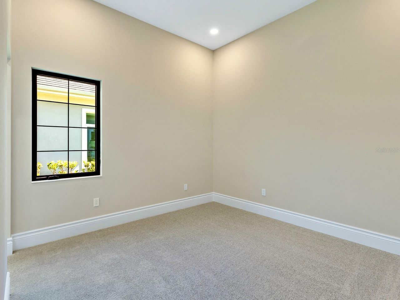572 Blue Shell Loop , Sarasota, FL 34240 Photo