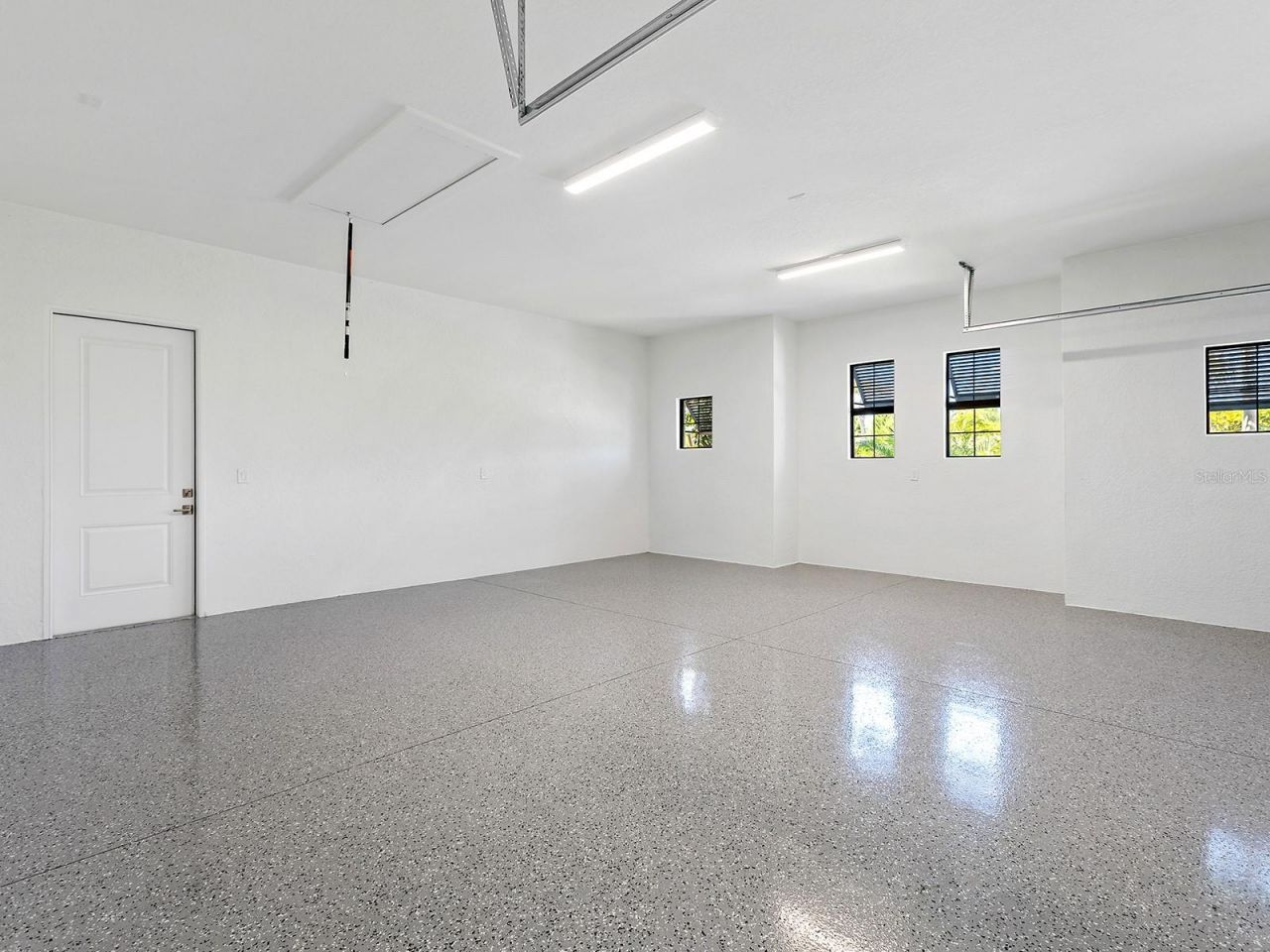 572 Blue Shell Loop , Sarasota, FL 34240 Photo