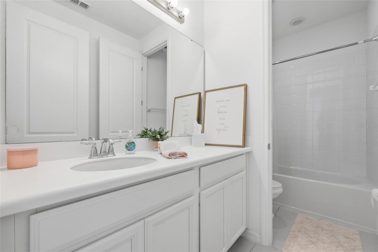 1383 Waterview Ridge Circle , Apopka, FL 32703 Photo