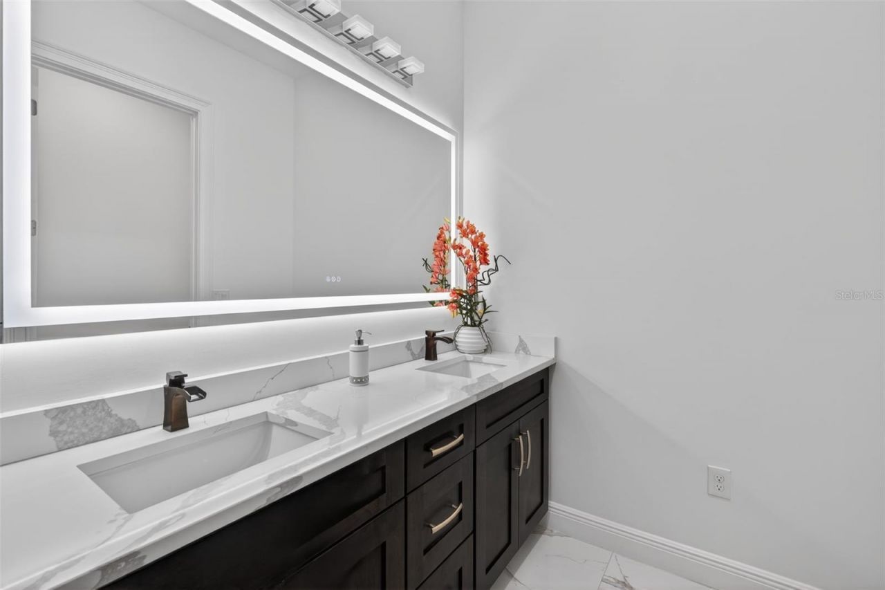 6032 Edgerton Avenue, Orlando, FL 32833 Photo
