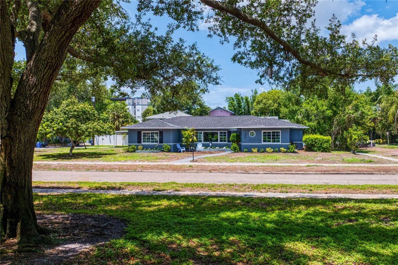 262 30th Street N, Saint Petersburg, FL 33713 Photo