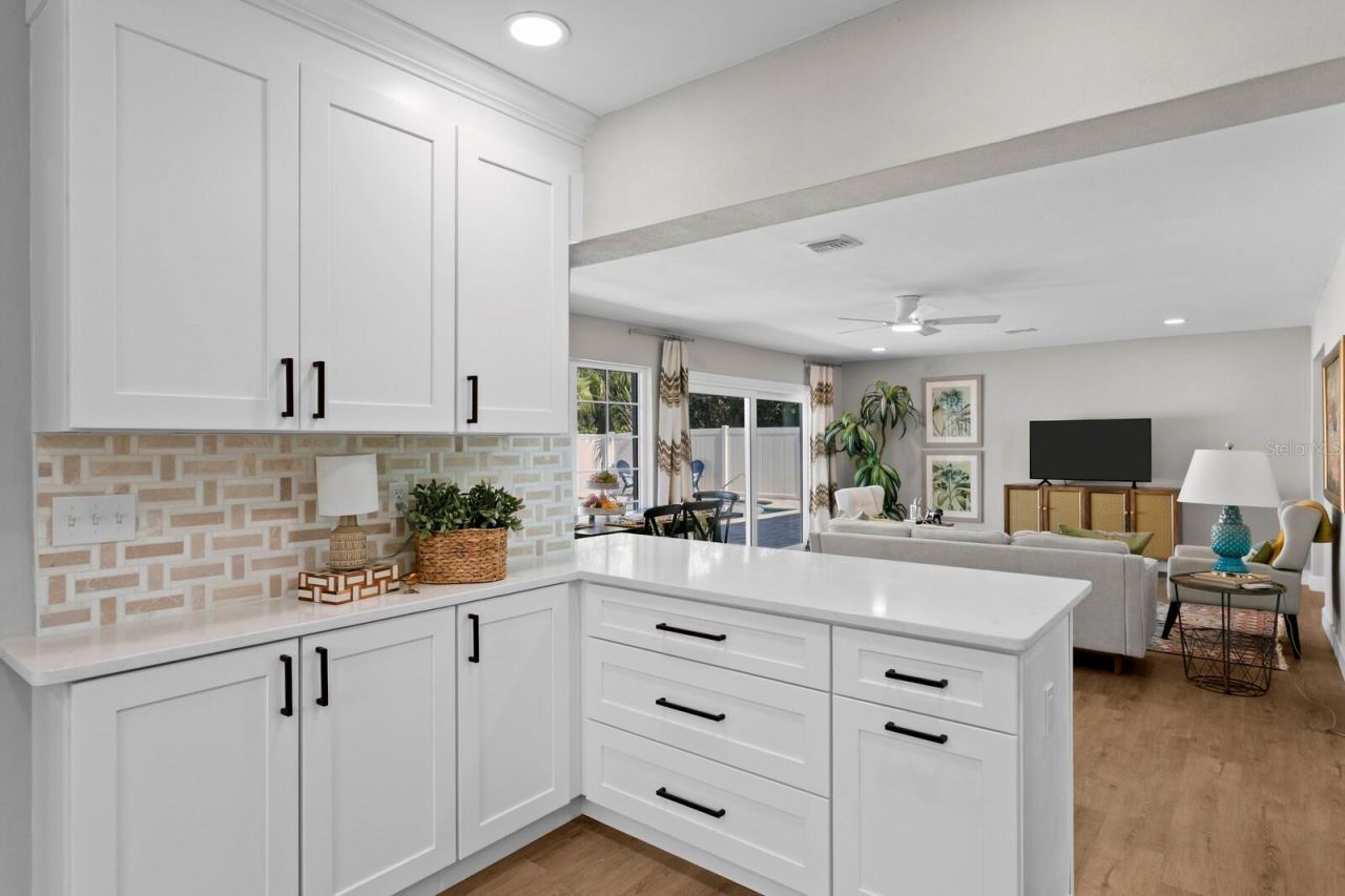 262 30th Street N, Saint Petersburg, FL 33713 Photo