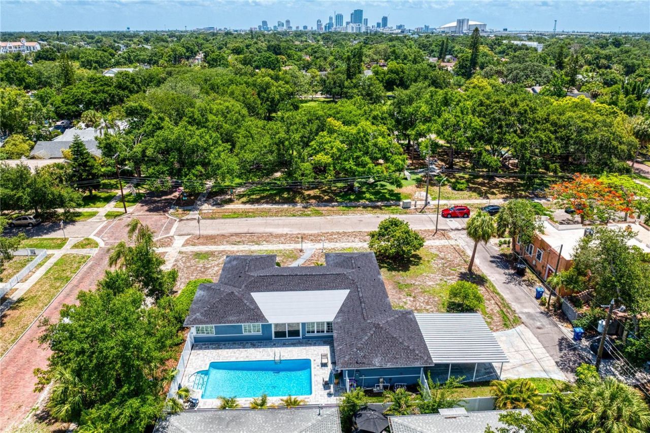 262 30th Street N, Saint Petersburg, FL 33713 Photo