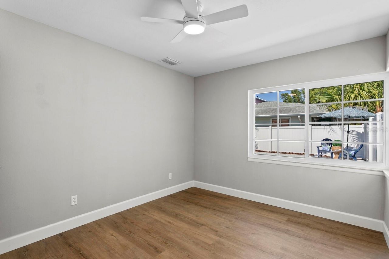 262 30th Street N, Saint Petersburg, FL 33713 Photo