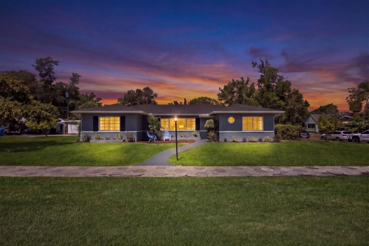 262 30th Street N, Saint Petersburg, FL 33713 Photo