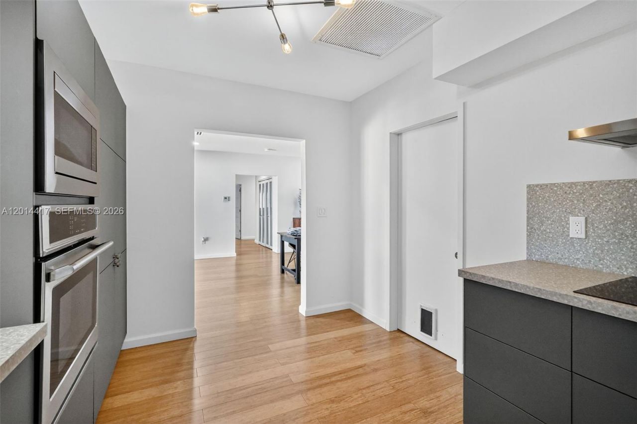 2095 Keystone Blvd , Unit 2095, North Miami, FL 33181 Photo