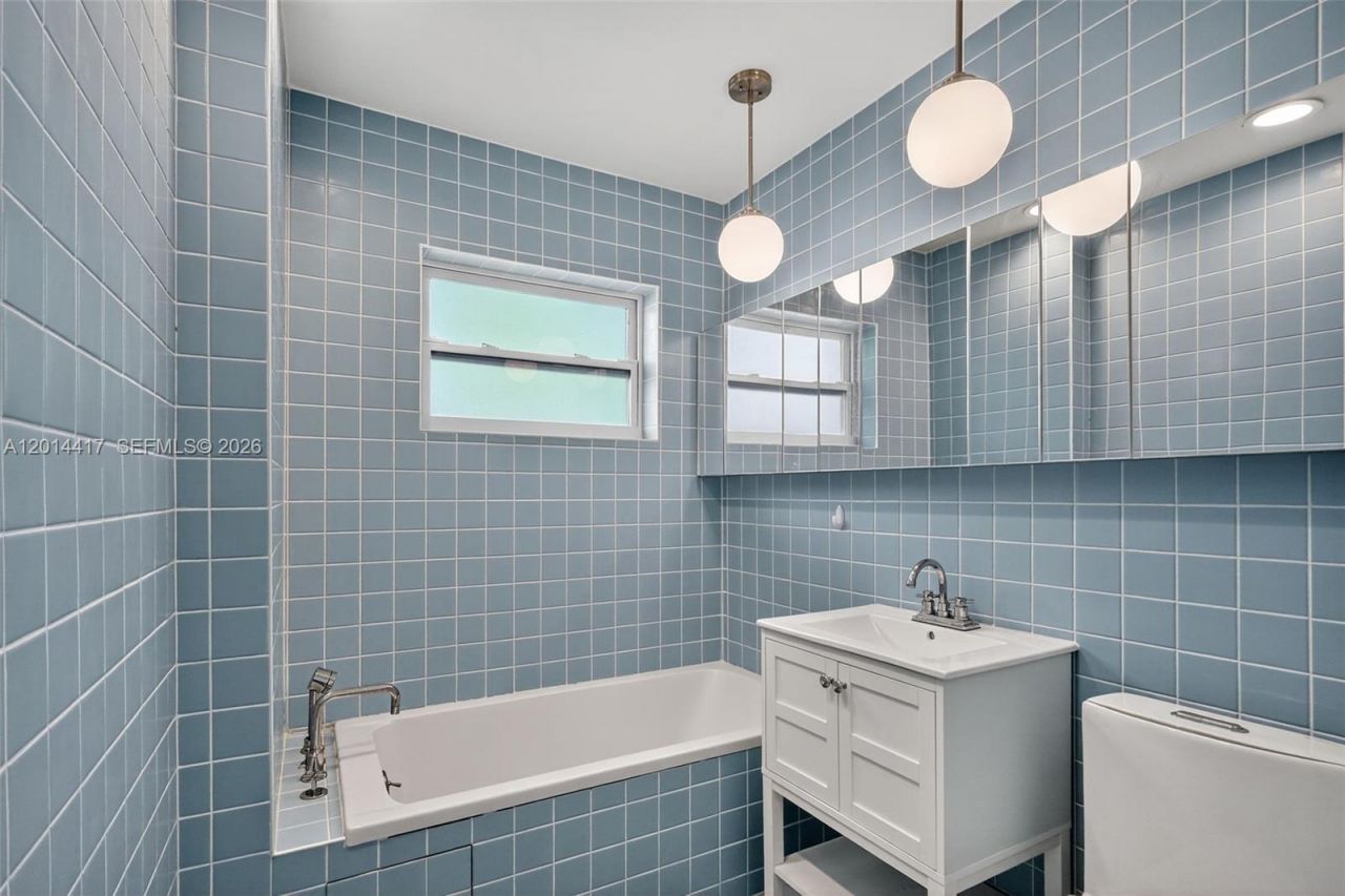 2095 Keystone Blvd , Unit 2095, North Miami, FL 33181 Photo