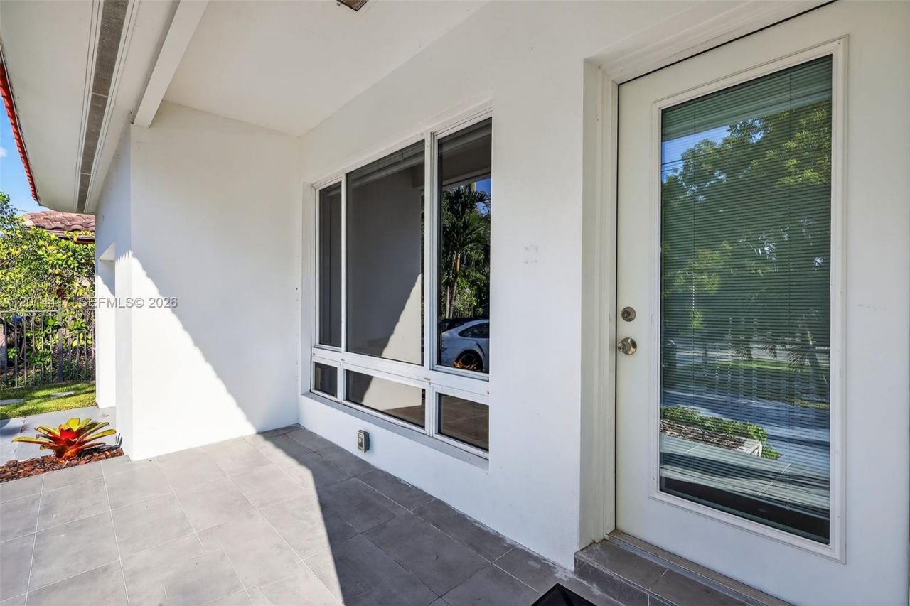 2095 Keystone Blvd , Unit 2095, North Miami, FL 33181 Photo