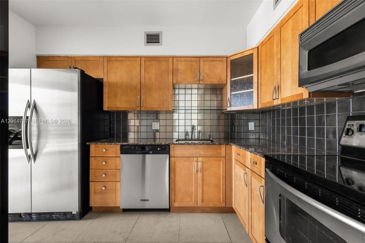 900 Bay Dr, Unit 1005 + Doc, Miami Beach, FL 33141 Photo