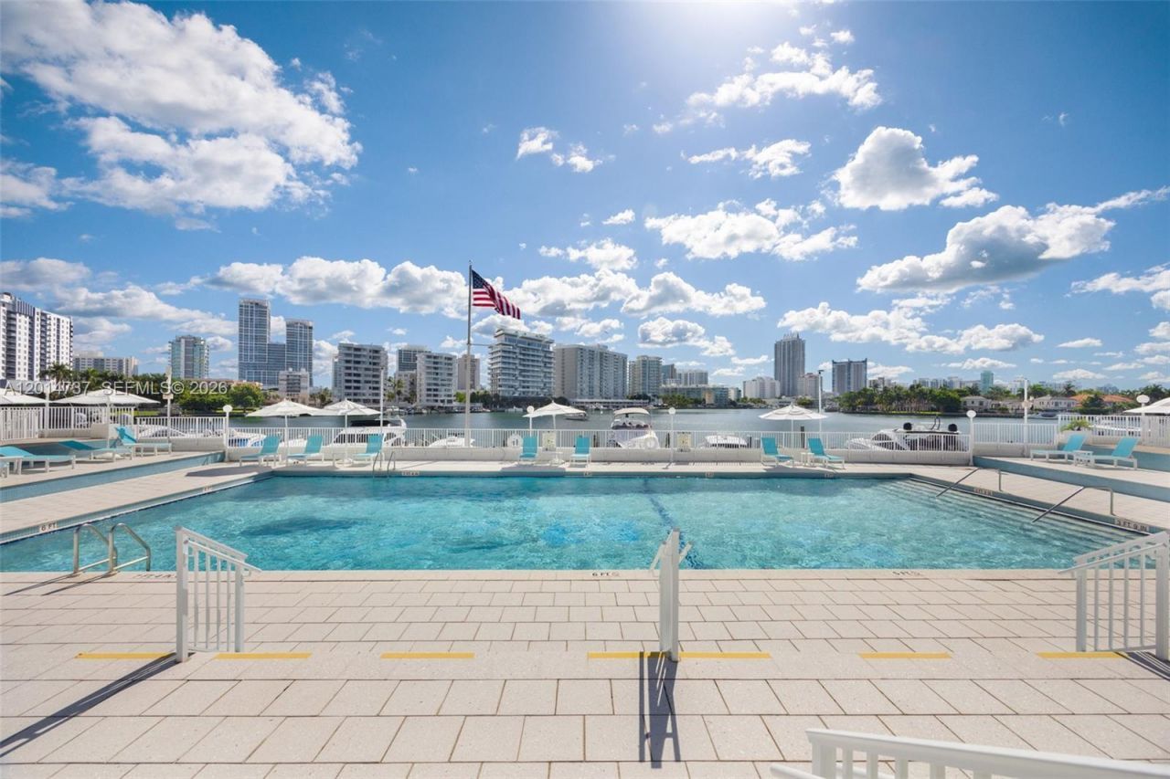 900 Bay Dr, Unit 1005 + Doc, Miami Beach, FL 33141 Photo