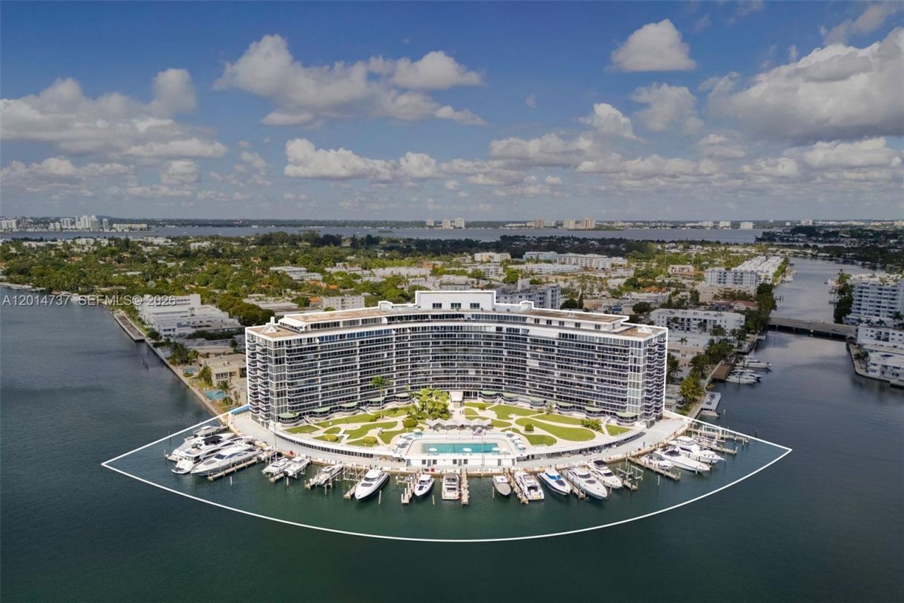 900 Bay Dr, Unit 1005 + Doc, Miami Beach, FL 33141 Photo
