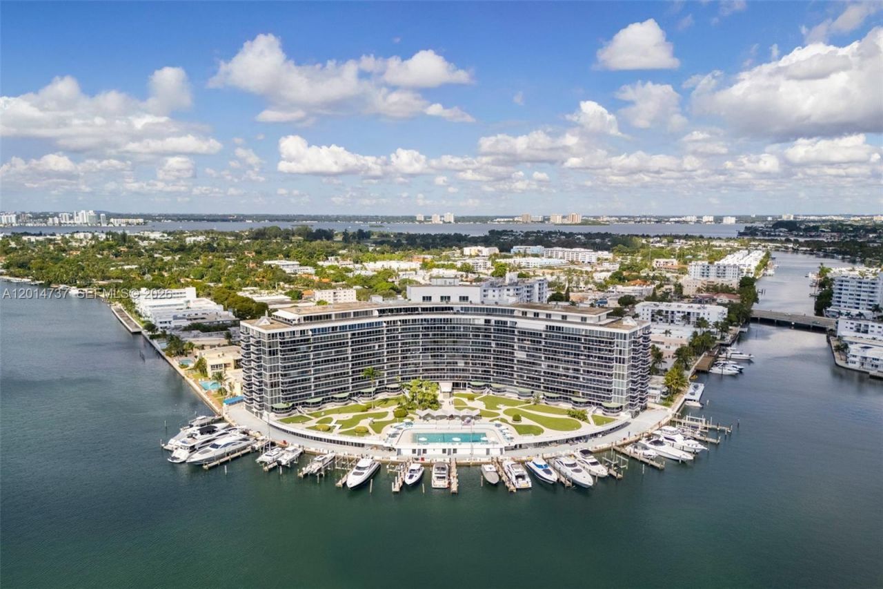900 Bay Dr, Unit 1005 + Doc, Miami Beach, FL 33141 Photo
