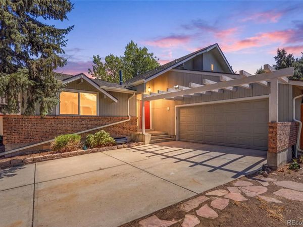 5830 W 73rd Avenue , Arvada, CO 80003
