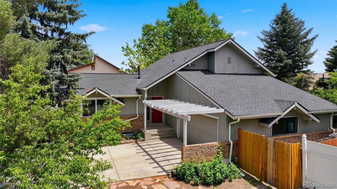 5830 W 73rd Avenue, Arvada, CO 80003 Main Photo