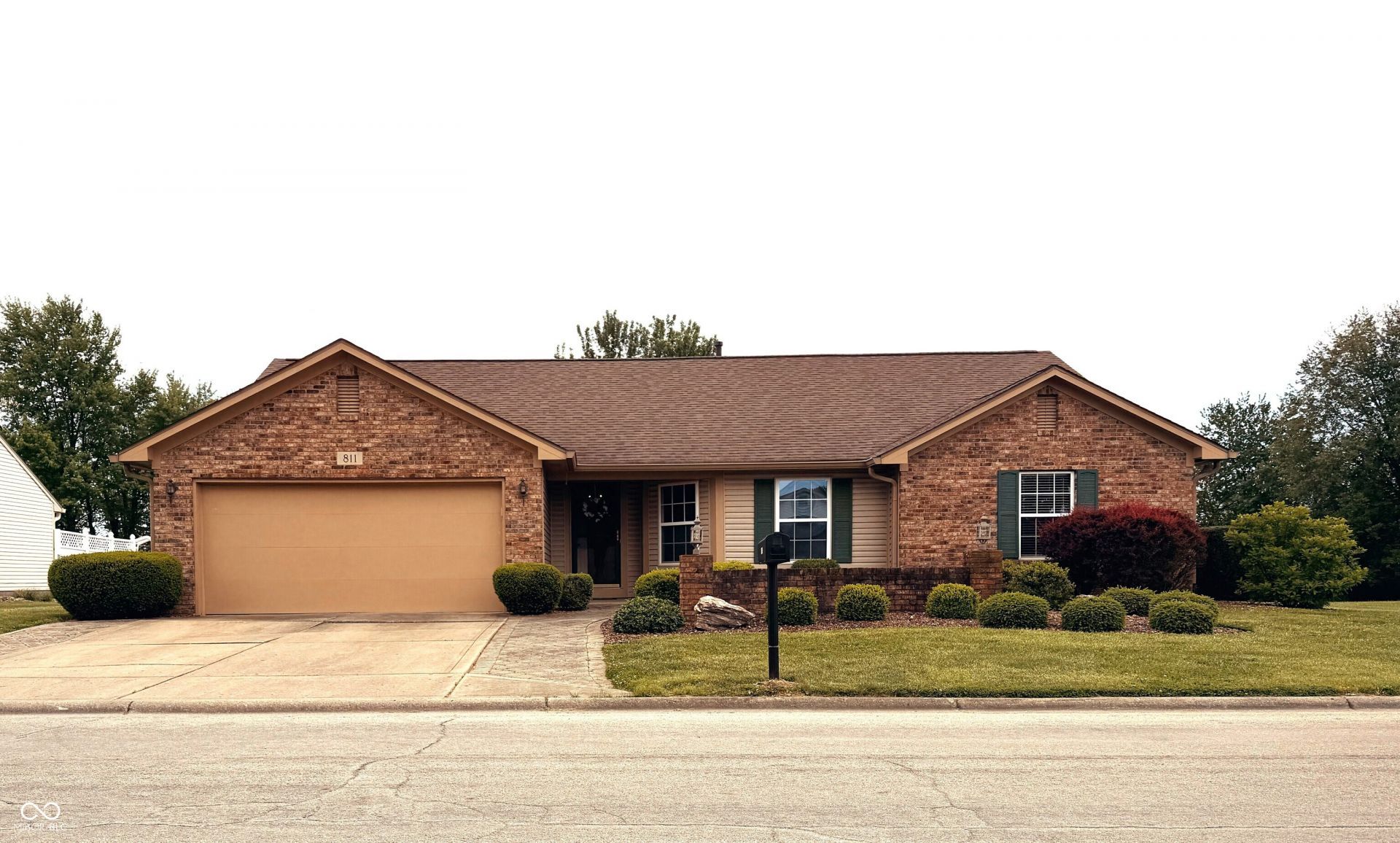 811 E Fleetwood Drive, Greensburg, IN 47240 Main Photo