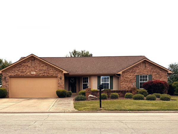 811 E Fleetwood Drive, Greensburg, IN 47240