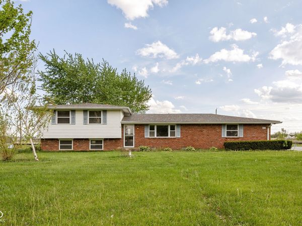 8233 E Thompson Road , Indianapolis, IN 46239