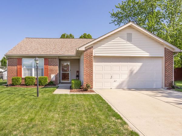 4118 Tarpon Bay Drive , Westfield, IN 46062