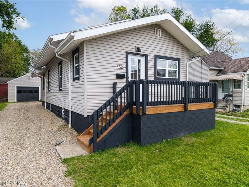 532 Washington Avenue, Barberton, OH 44203 Photo 2