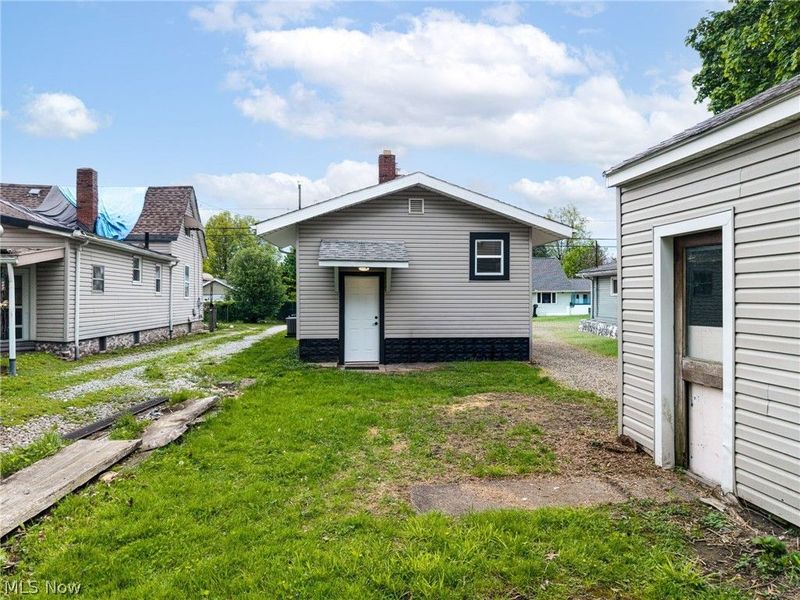 532 Washington Avenue, Barberton, OH 44203 Photo 3