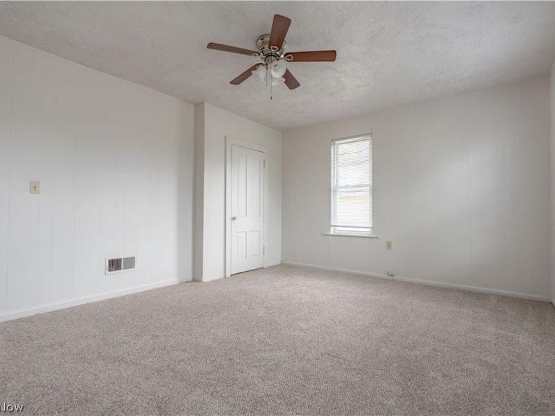 1318 4th Street NE, Canton, OH 44704 Photo 19