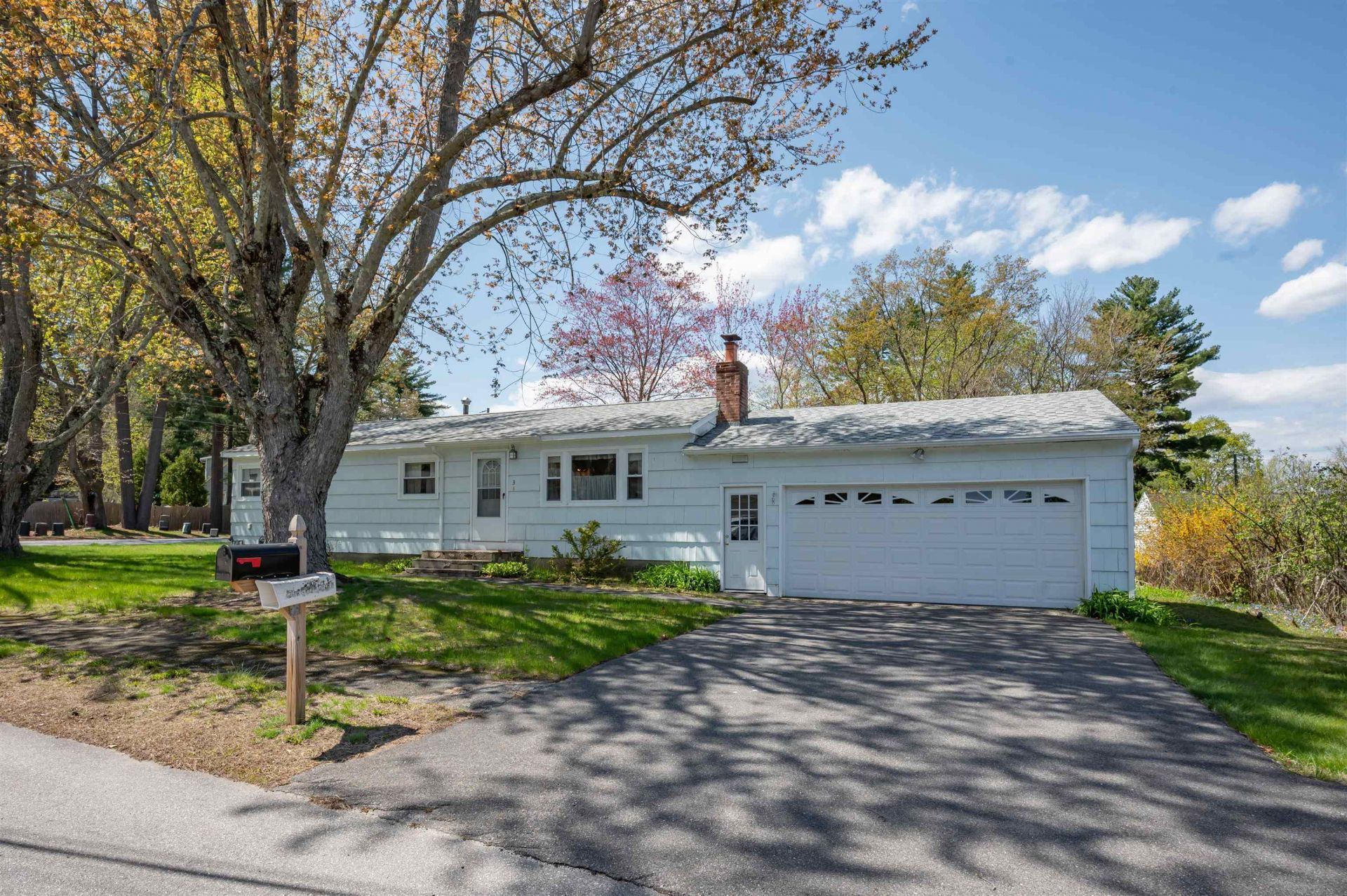 3 Derby Circle, Nashua, NH 03062 Main Photo