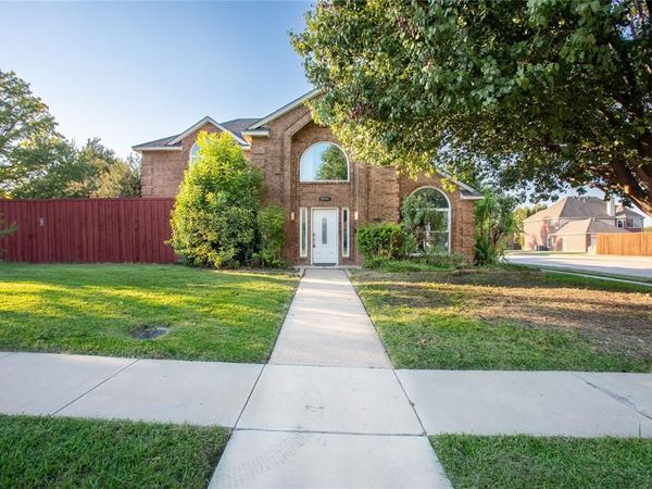 2044 Hillshire Drive, Lewisville, TX 75067