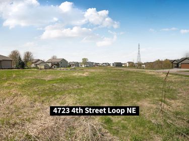 4723 4th Street Loop NE, Saint Cloud, MN 56304
