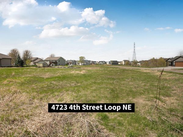 4723 4th Street Loop NE, Saint Cloud, MN 56304