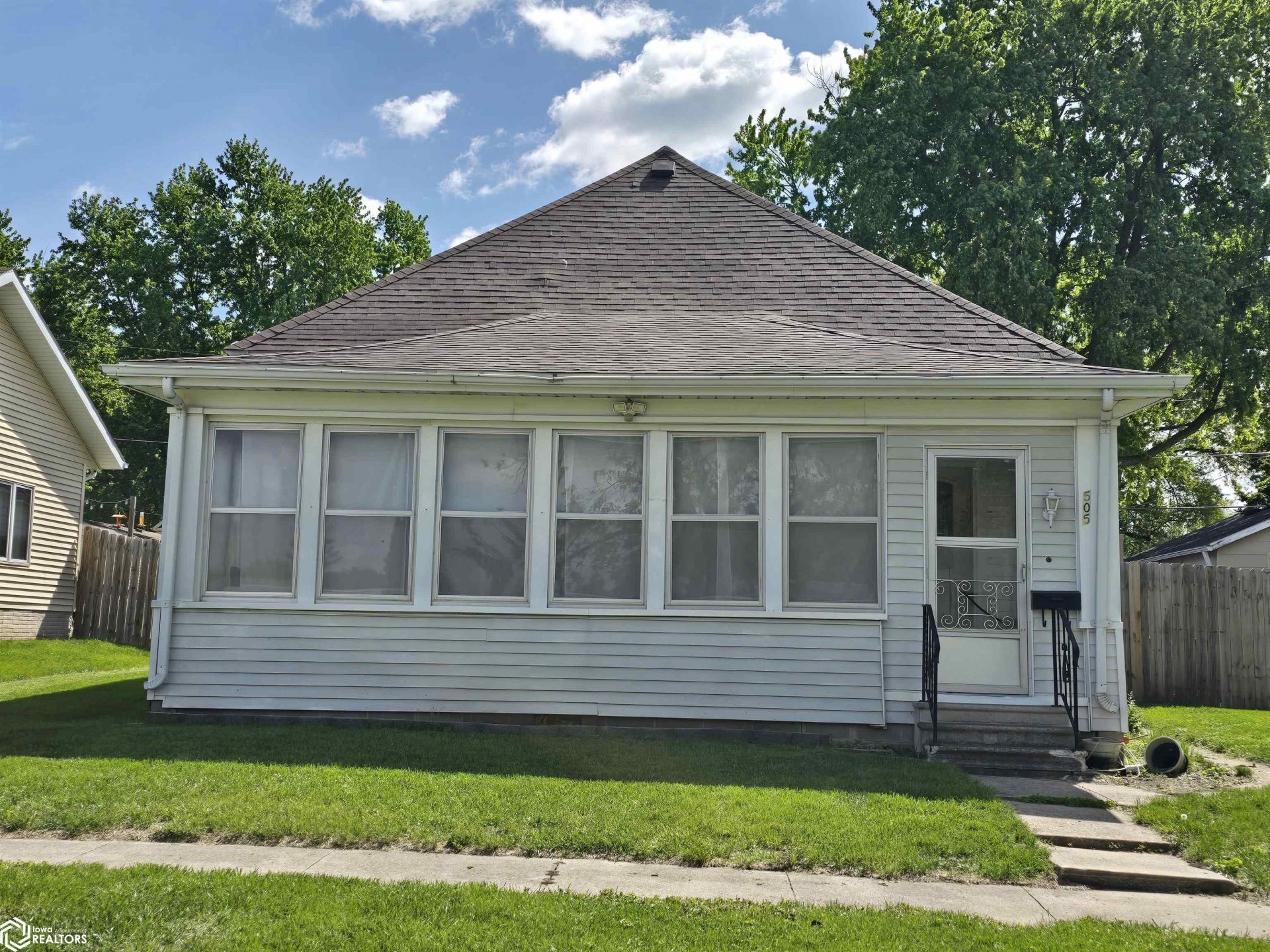 505 N Chestnut Street, Creston, IA 50801 Main Photo