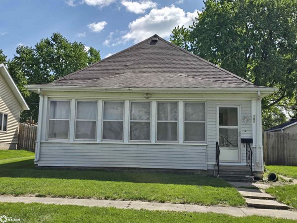 505 N Chestnut Street, Creston, IA 50801