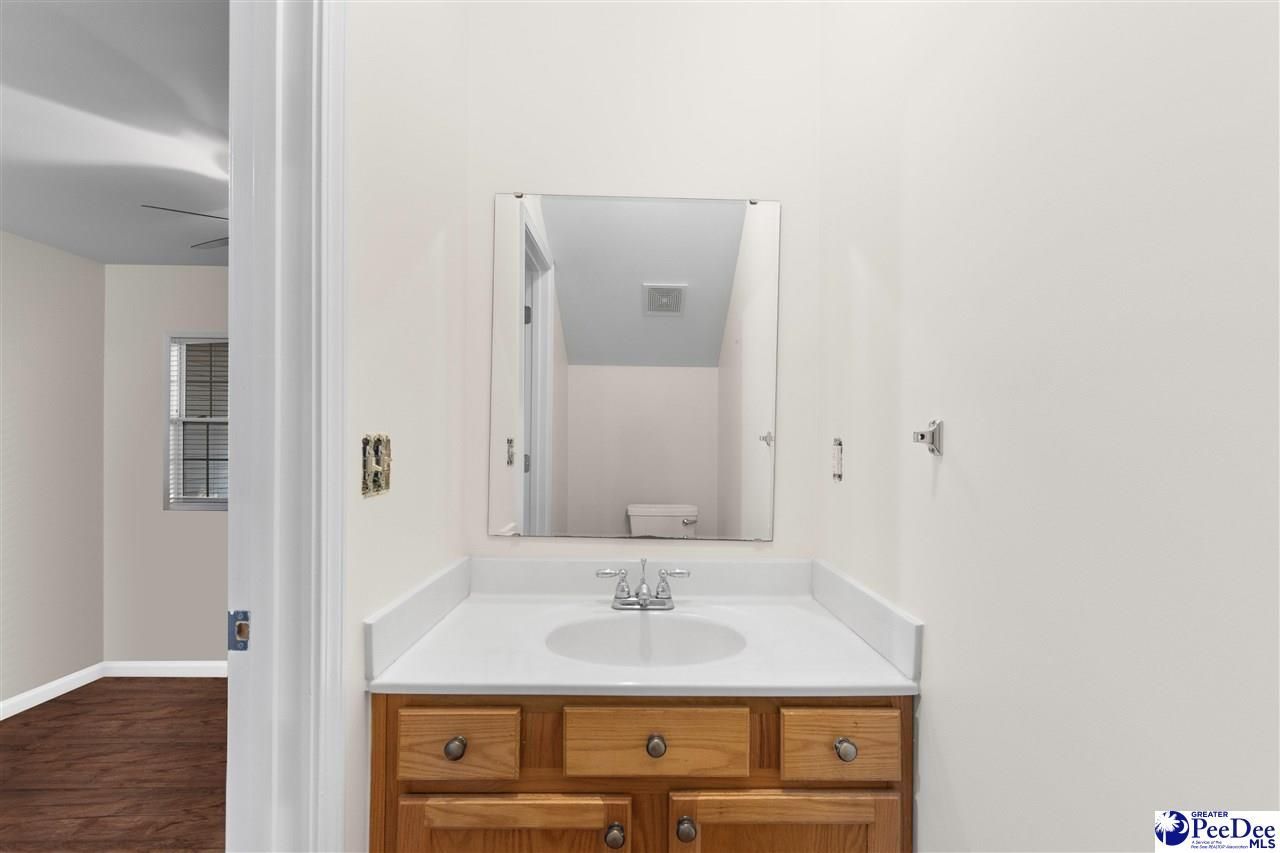 2757 Winterbrook Drive Unit E Photo 17