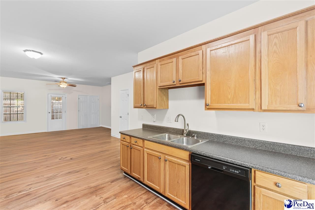 2757 Winterbrook Drive Unit E Photo 8