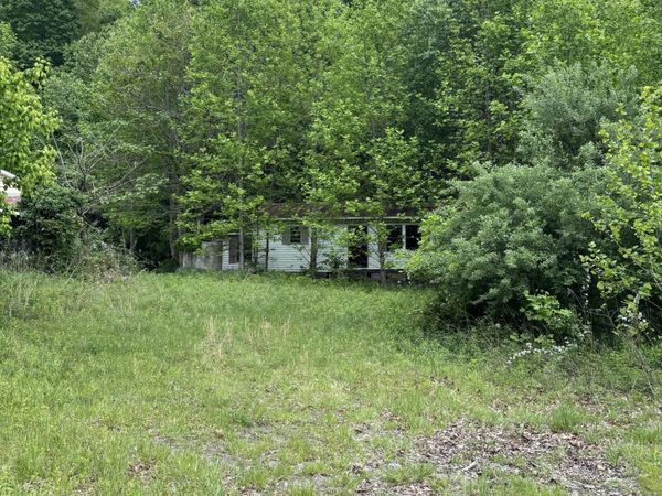 307 Huckleberry Lane, Duff, TN 37729
