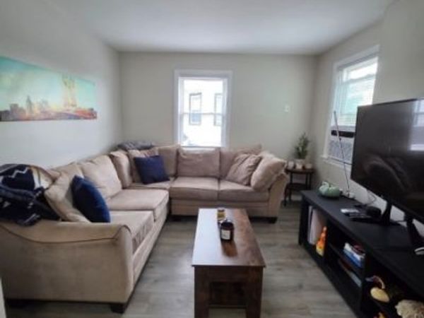 166 Carmita Ave, Rutherford, NJ 07070