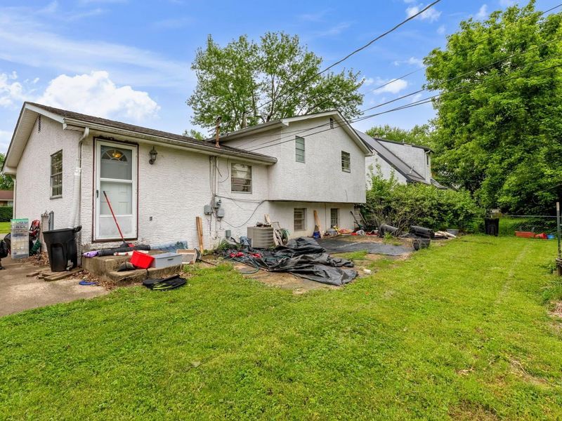 5056 Chipman Drive, Columbus, OH 43232 Photo 28