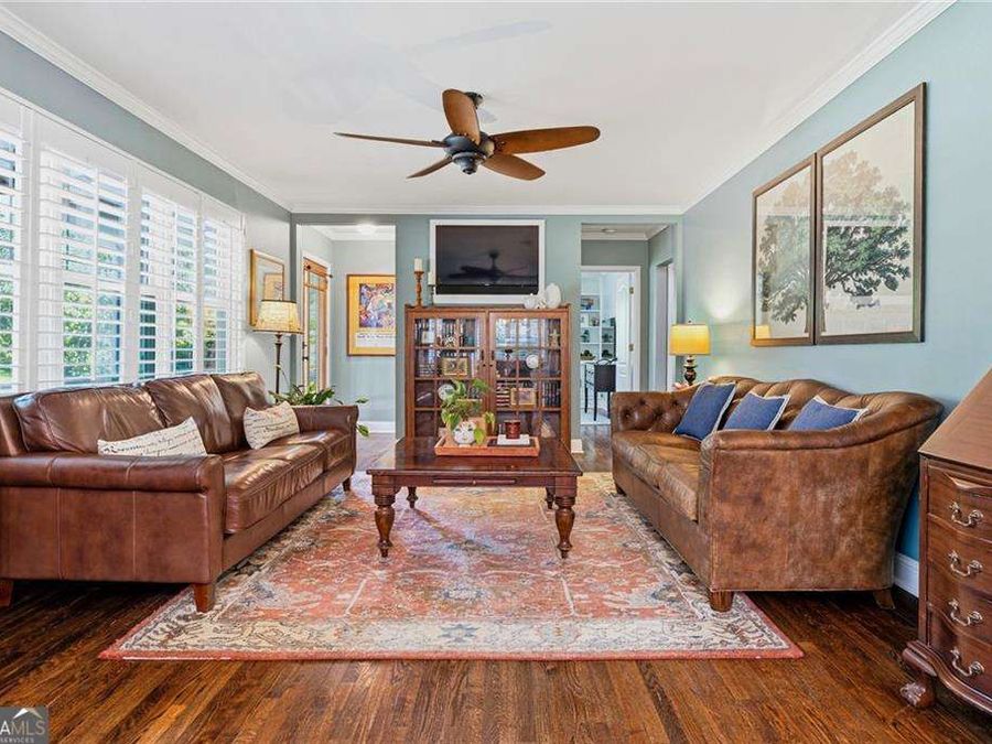 Property Image 6