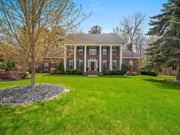 1383 SONATA COURT, Green Bay, WI 54311