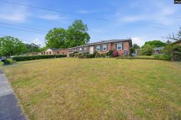 307 Spartan Drive photo 4